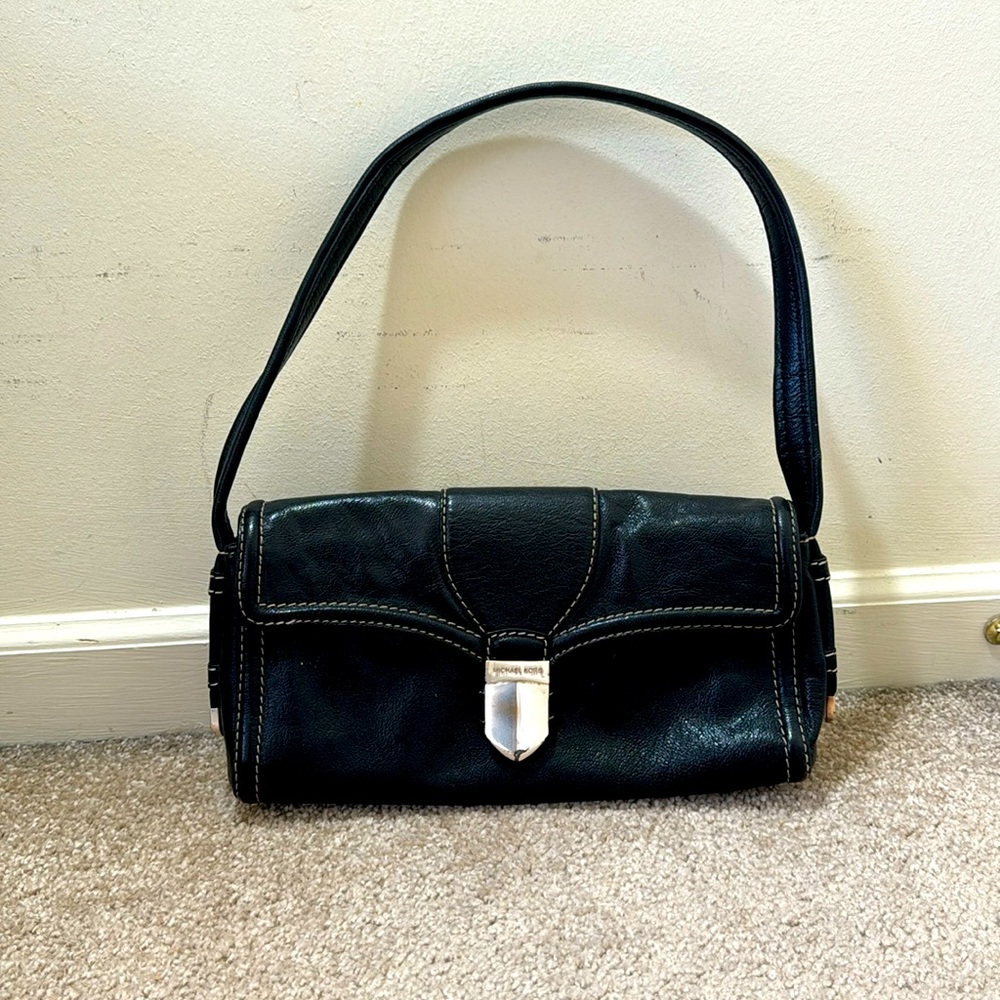 SALE🔥🔥Vintage Michael Kors Genuine Leather Black Purse Shoulder Bag